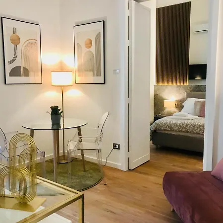 Dibi's Charming House Centro Di Catania! Lägenhet Catania